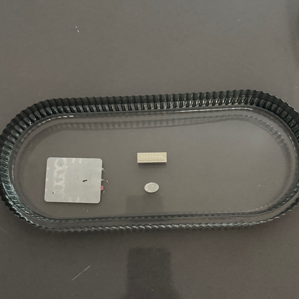 Glass Oval Display Tray - clear